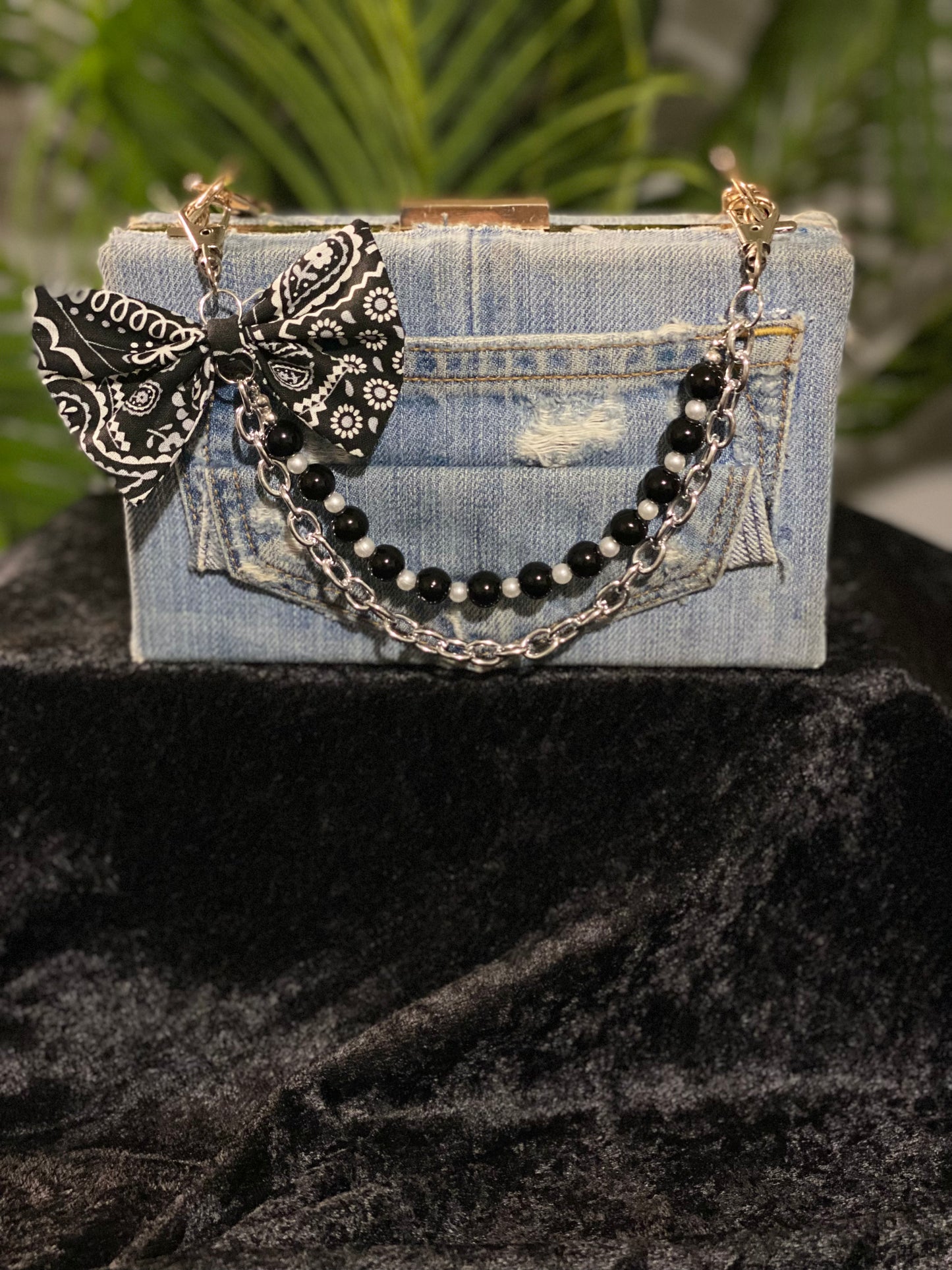 Bandana Bow Luxe Charm