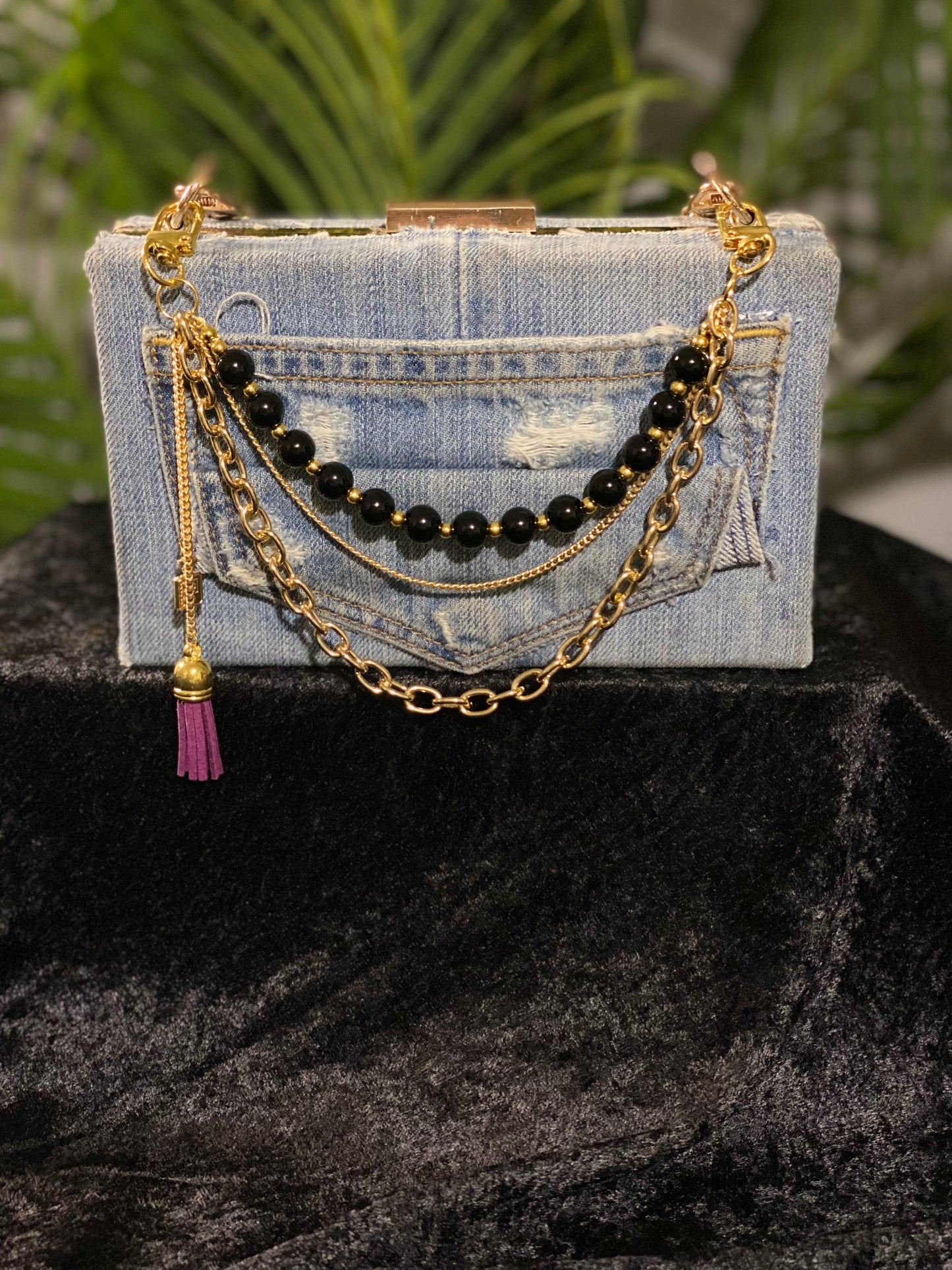 Gold Luxe Charm – Noir Onyx