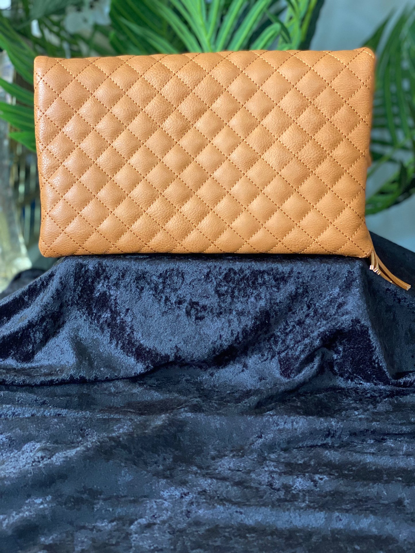Quilted Tassel Clutch – Tan