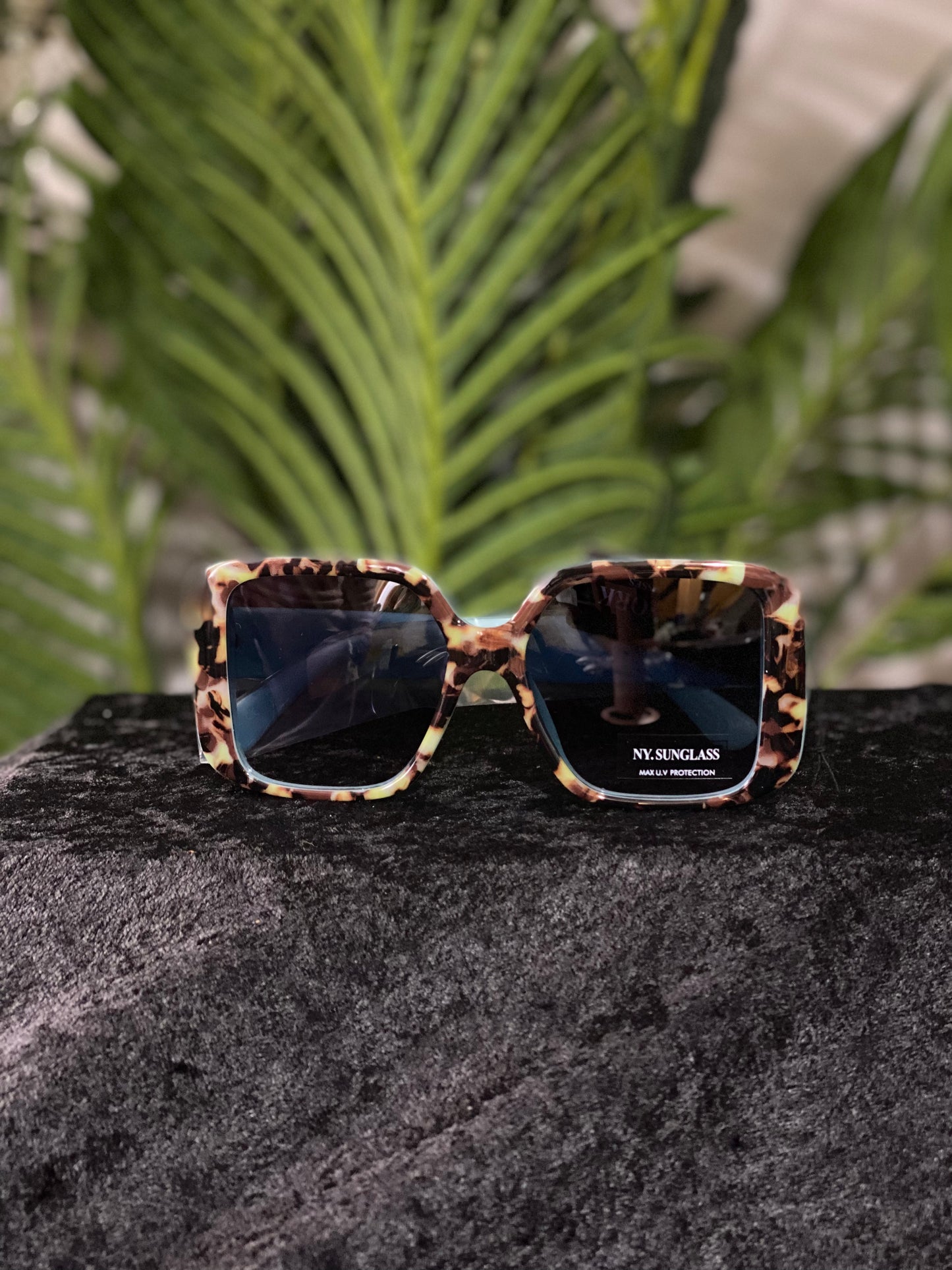 Statement Frame Sunglasses Collection