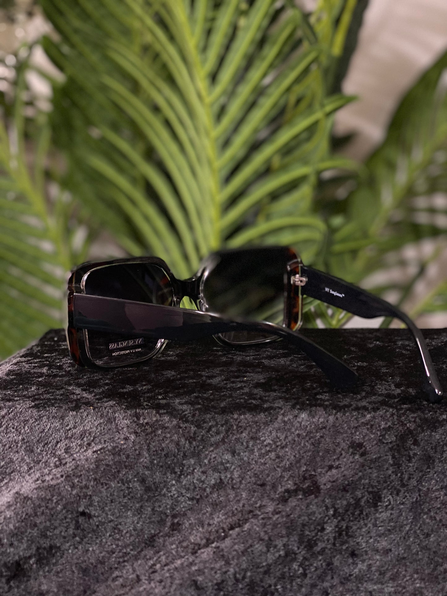 Statement Frame Sunglasses Collection