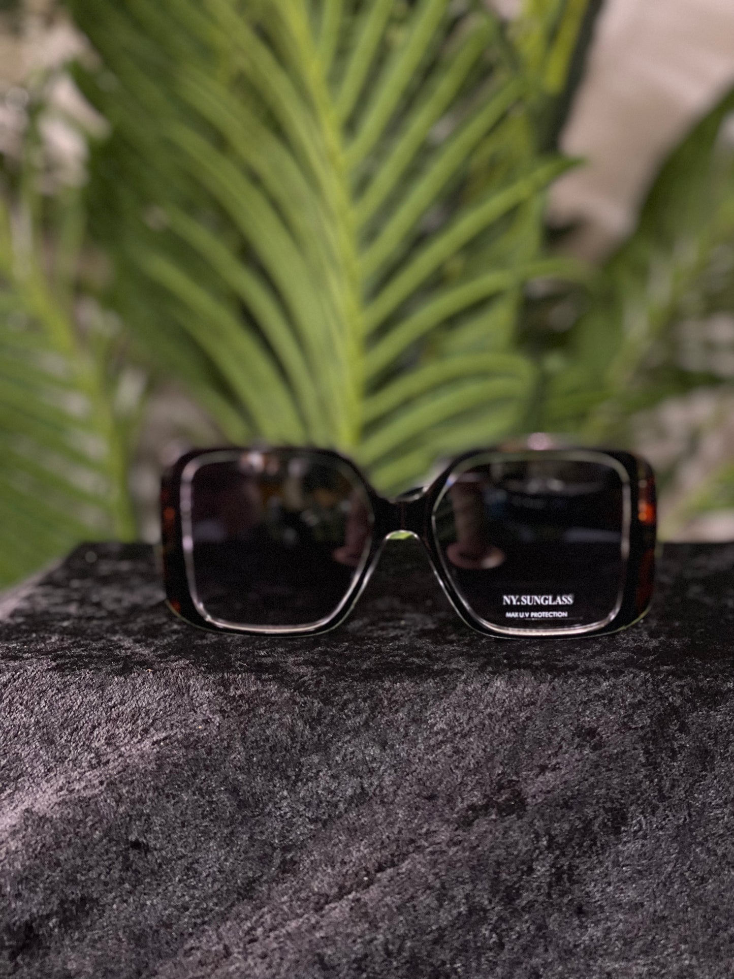 Statement Frame Sunglasses Collection